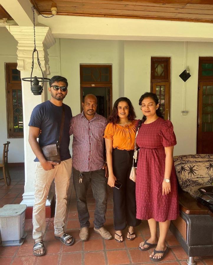 Kandy Garden Villa Esterno foto